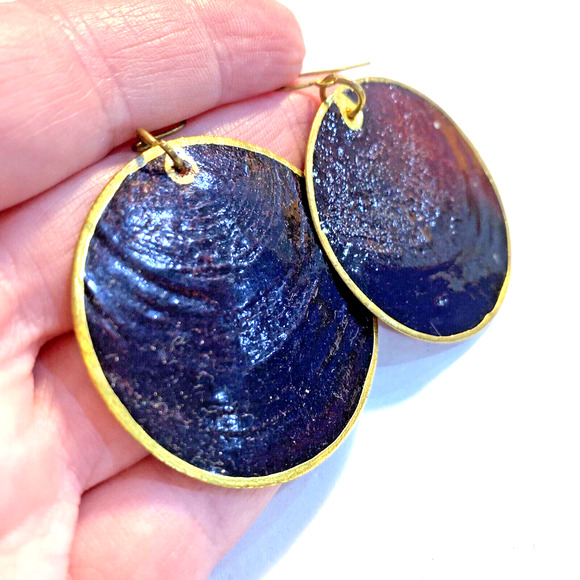 Vintage Pierced Earrings Beachy Casual Drop & Dangle Brown Translucent Shell - Picture 7 of 8